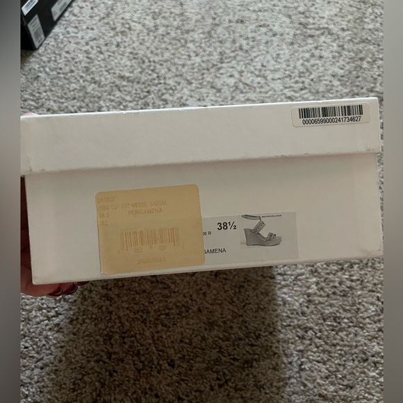 Chloe Platform Sandals - Picture 3 of 8